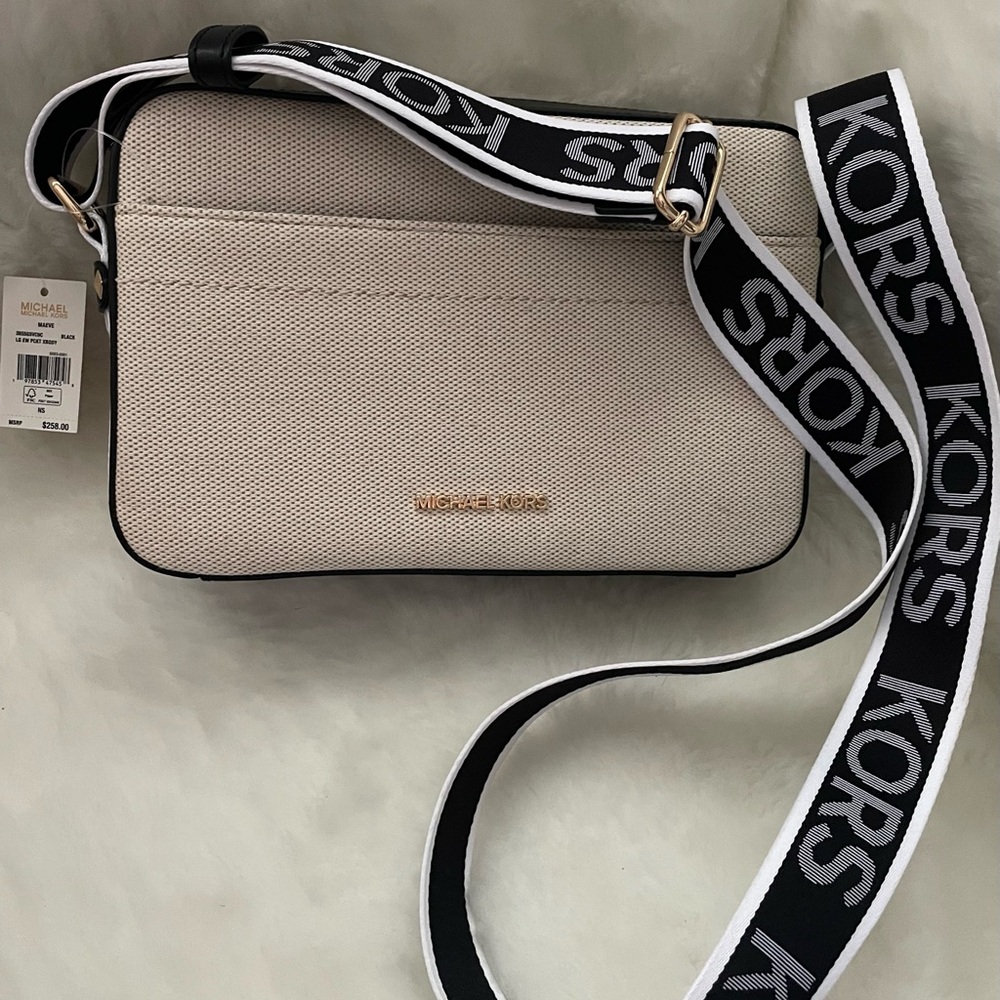 Michael Kors Maeve LG EW Crossbody HandBag Natural/Black Canvas Logo Strap NWT